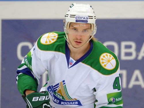 "Salavat Yulaev" Čehovā pārtrauc zaudējumu sēriju, uzvar arī "Severstal"