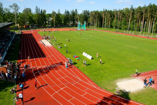 Daliņa stadionu un vieglatlētikas manēžu Valmierā atjaunos par teju 18 miljoniem eiro