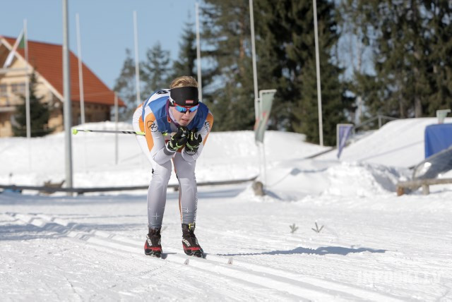 Latvijas distanču slēpotāji cienījami nostartē Skandināvijas kausa atklāšanā