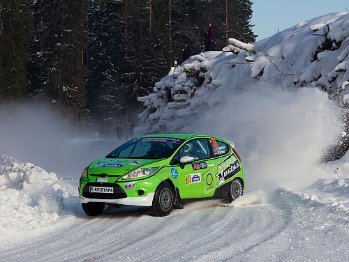 Feldmanis "Winter Rally" iesāk fenomenāli, taču avarē