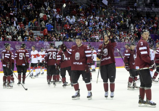 Latvijas hokeja izlase atgriezusies mājās