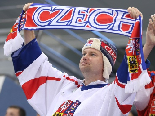 Video: Čehija un Krievija iekļūst pasaules čempionāta pusfinālā
