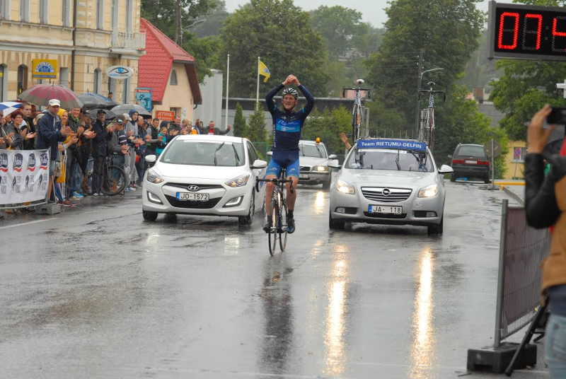 Vosekalns izcīna spožu uzvaru Latvijas čempionātā grupas braucienā