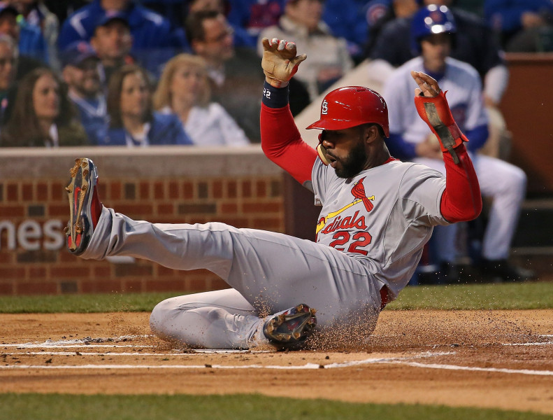 "Cardinals" izjauc svētkus Čikāgā un sezonas pirmajā spēlē atstāj sausā "Cubs"