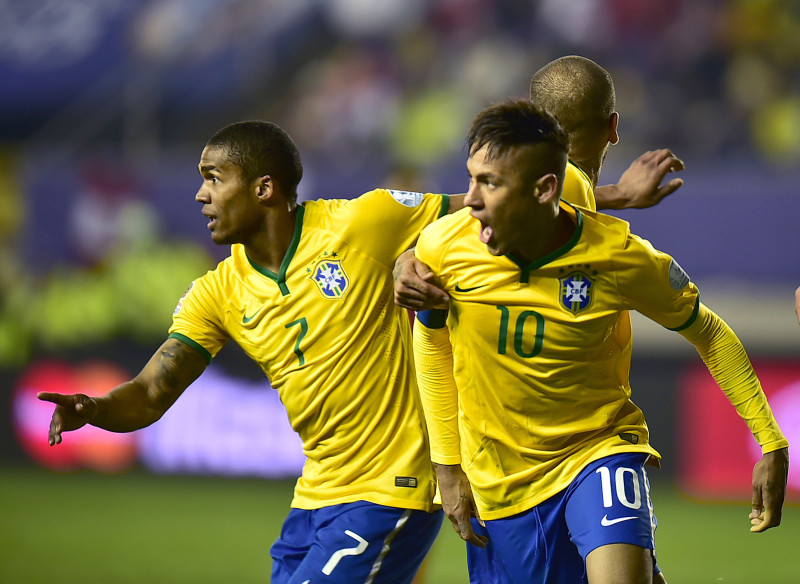 Brazīlija mača beigās izrauj uzvaru pār Peru