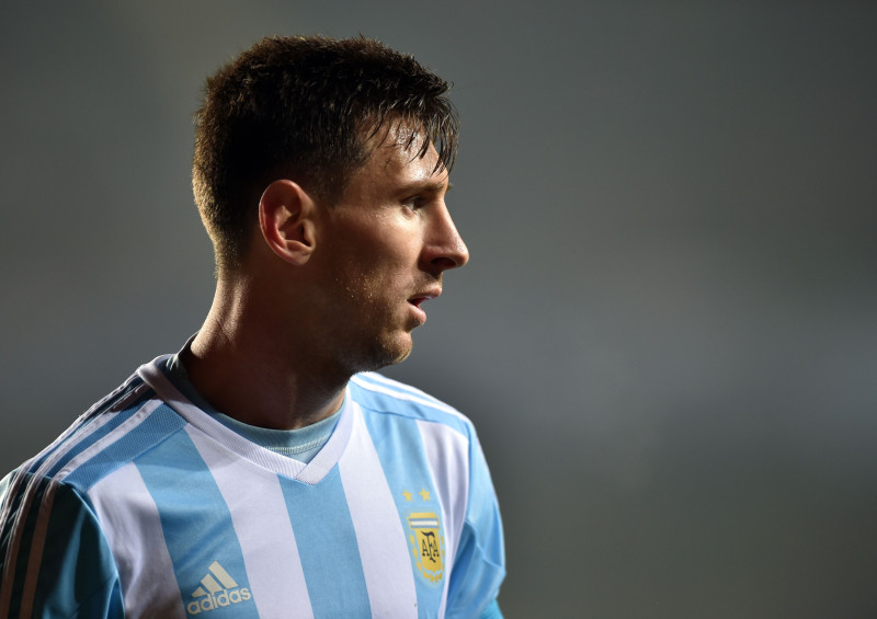 Argentīna iesit sešus vārtus un iekļūst "Copa America" finālā