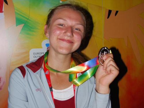 Barjerskrējēja Sprudzāne sarūpē Latvijai otro medaļu Eiropas Jaunatnes olimpiādē