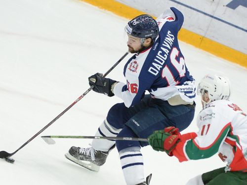 Daugaviņam piespēle "Torpedo" vienīgo vārtu guvumā