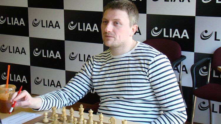 Par Latvijas čempioniem šahā kļūst Svešņikovs un Rogule