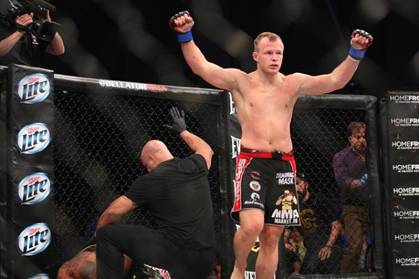 MMA cīkstonis Šlemenko atgriežas "Bellator" ar cīņu pret Grouvu