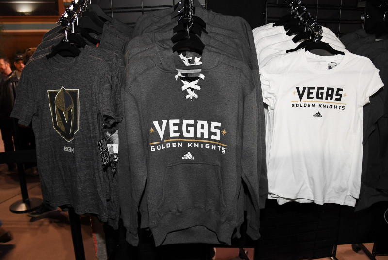 Lasvegasa NHL spēlēs ar nosaukumu "Golden Knights"