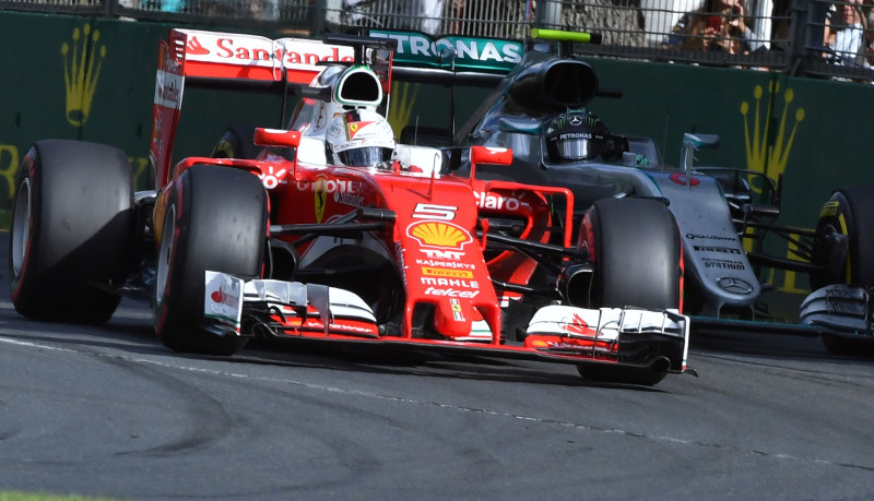 "Ferrari" rīcības dēļ varētu aizliegt "Mercedes" radīto piekares risinājumu