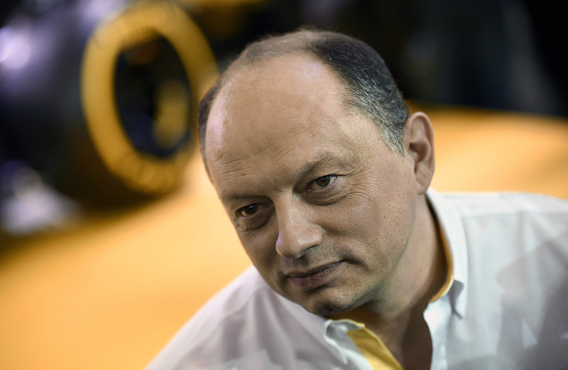 "Renault" vadītājs pamet komandu un skaidro iemeslus