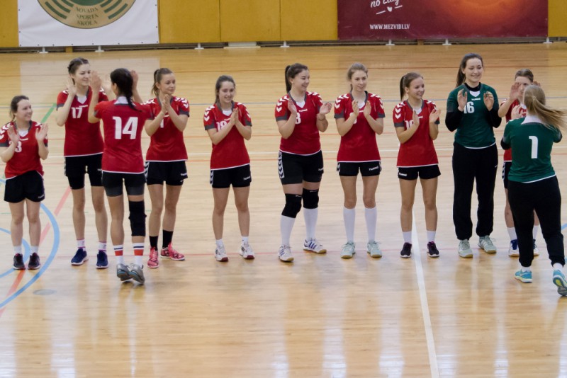 Jēkabpils handbolistes uzņems Salaspils sporta skolu