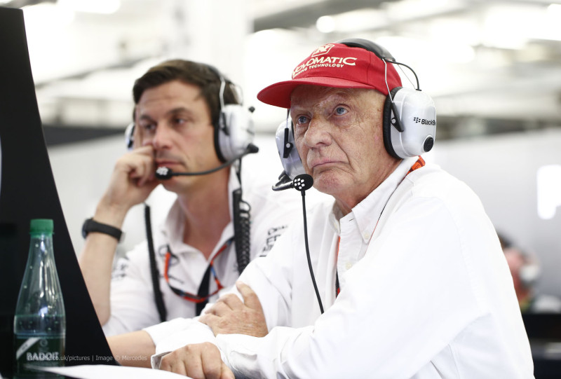 Volfs un Lauda turpinās vadīt F1 čempionu komandu "Mercedes" līdz 2020. gadam