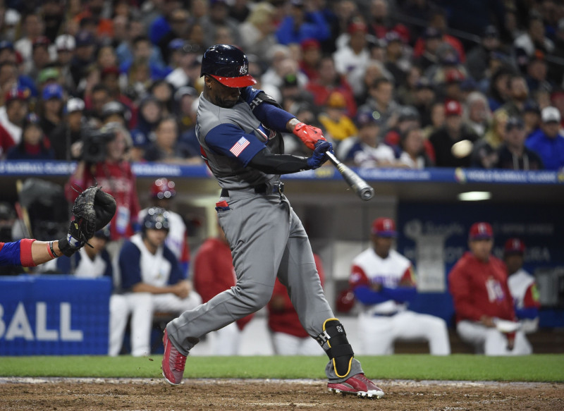 Dominikāna noliek čempionu pilnvaras, ASV spēlēs pret Japānu