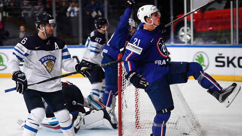 Francija sakauj Somiju un sarīko hokeja svētkus Parīzē, ASV neatstāj cerības dāņiem