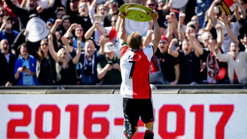 Kujts ar hat-trick nokārto ''Feyenoord'' gadsimta pirmo titulu Nīderlandē