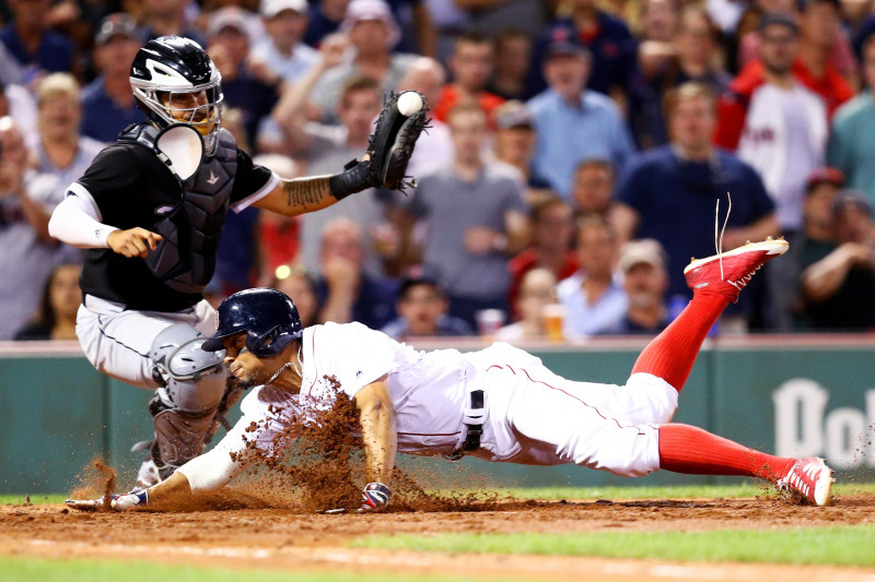 Dīversam trīs punkti, “Red Sox” pārspēj “White Sox”