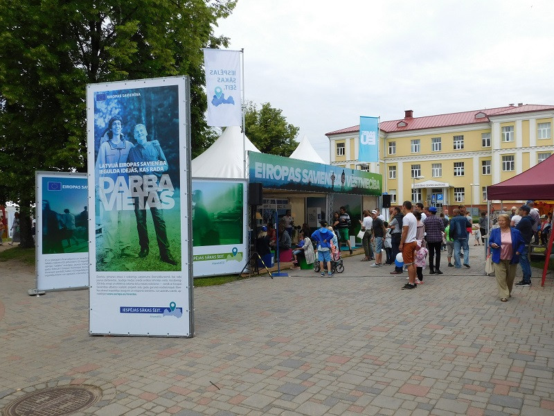 Ventspils pilsētas svētkos aicina uz interaktīvo “Eiropas Savienības vēstniecību”