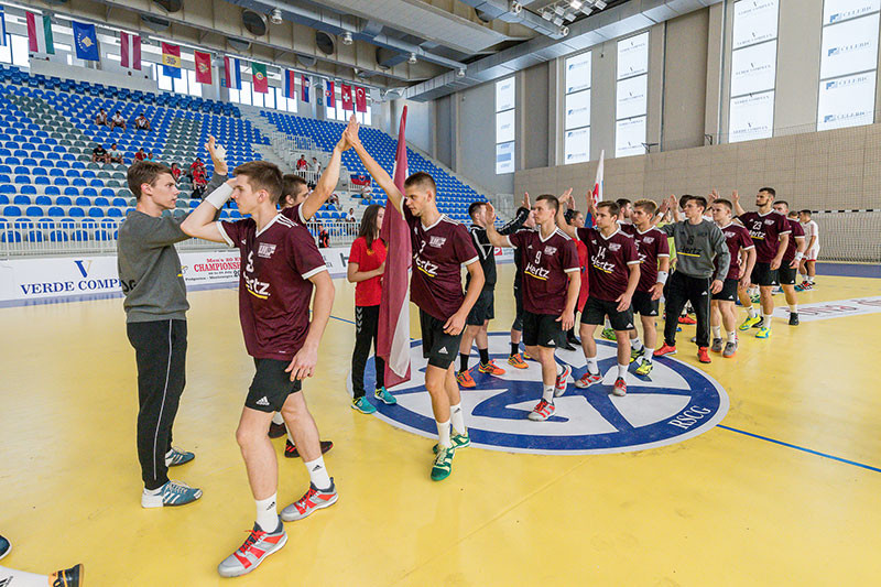 Latvijas U-20 handbola izlase apspēlē turkus un izcīna otro uzvaru