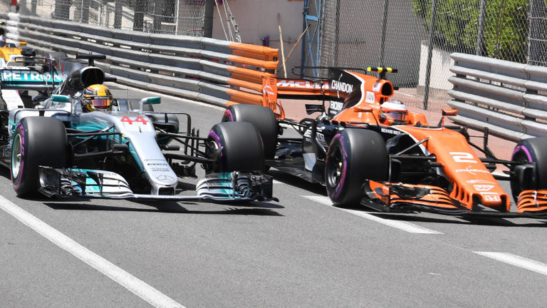 Alonso: "Tuvojas "Mercedes" ēras gals"
