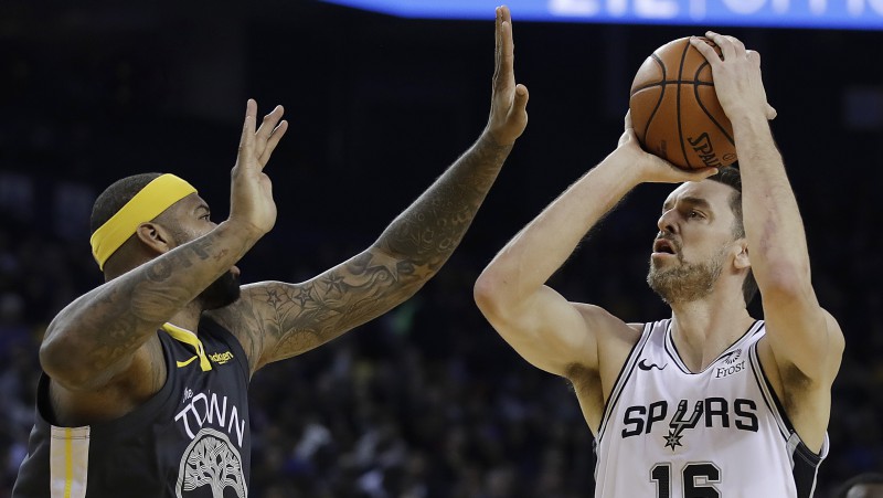 Pau Gazols pamet "Spurs" un grasās pievienoties NBA līderei "Bucks"