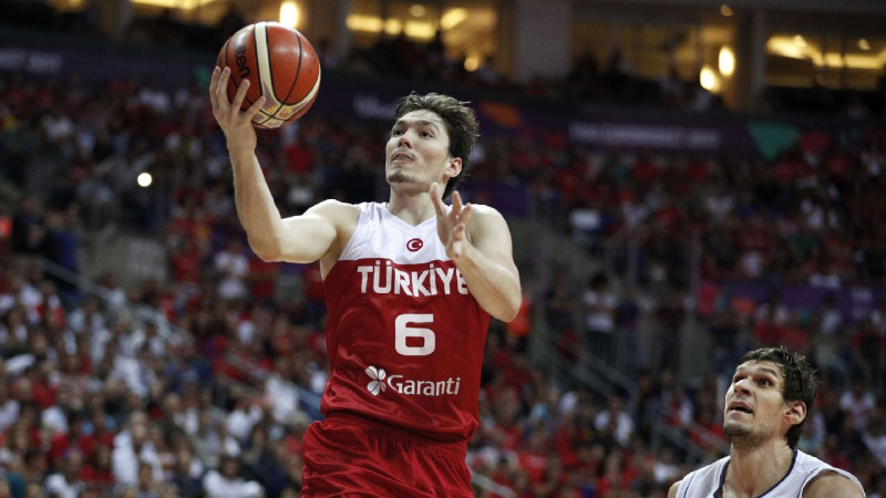 Turcijai kandidātos trīs no NBA, par naturalizētā vietu cīnīsies Diksons un Vilbekins