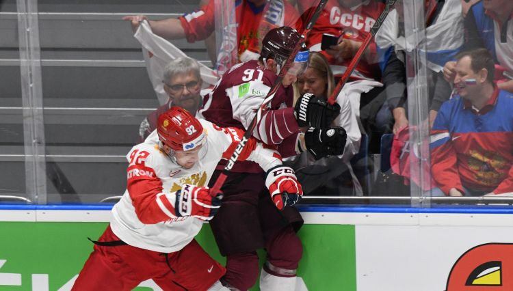 Krievijas hokeja zvaigzne Kuzņecovs diskvalificēts uz četriem gadiem