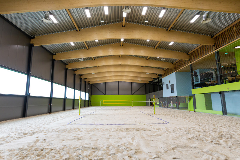 Atklāts Eiropā modernākais pludmales sporta centrs