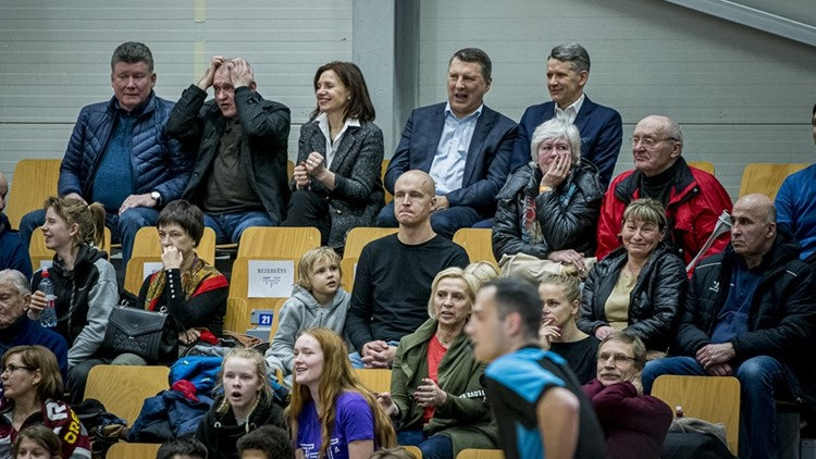Bez žēlastības: Latvijai jāpārstāj cerēt uz FIBA un ULEB dāvanām