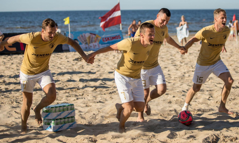 BFS "Ropaži" paceļas uz 3. vietu Latvijas-Igaunijas pludmales futbola līgā