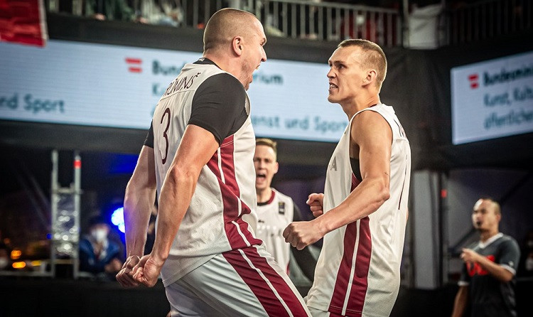 Latvijas 3x3 izlase pirms olimpiskajām spēlēm sudraba pozīcijā FIBA spēka rangā