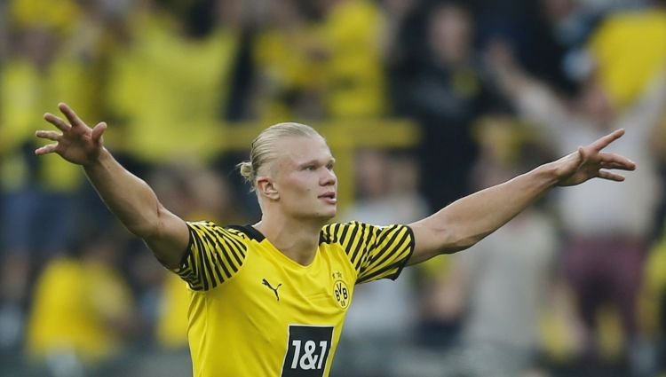 Holanns ar izcilu sniegumu palīdz ''Borussia'' pārliecinoši pārspēt ''Eintracht''