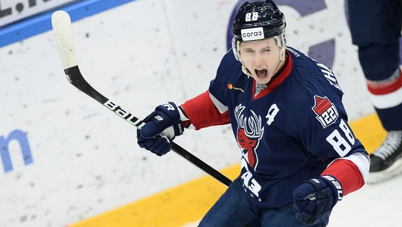 Par KHL nedēļas labākajiem atzīst divus Ozoliņa "Torpedo" spēlētājus