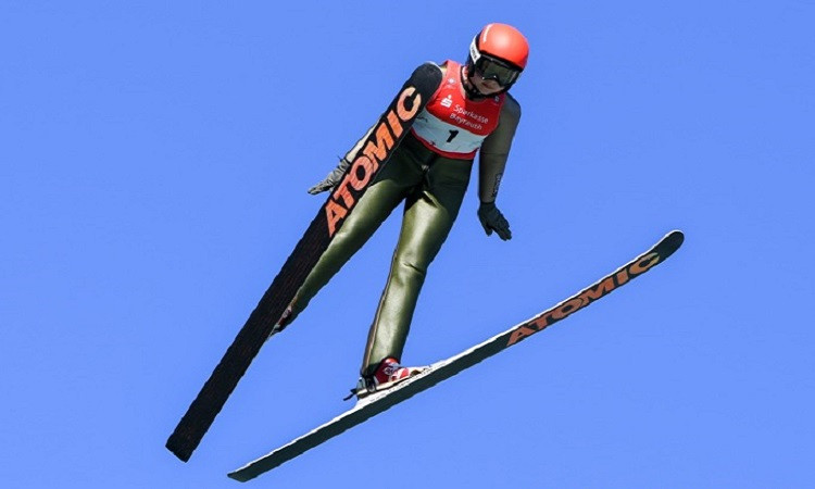 Ogres tramplīnlēcēja rāda labu sniegumu FIS Alpu kausa sacensībās
