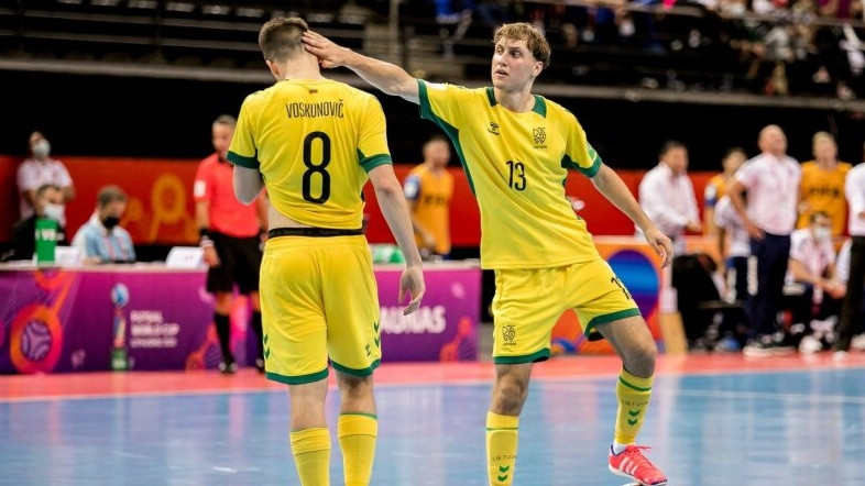 Lietuva cienīgi zaudē Eiropas "top 4" telpu futbola komandai Kazahstānai