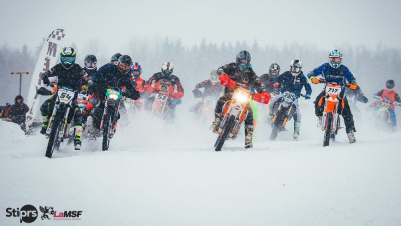 Sestdien Liepnā skijoringa un ziemas motokrosa sacensības