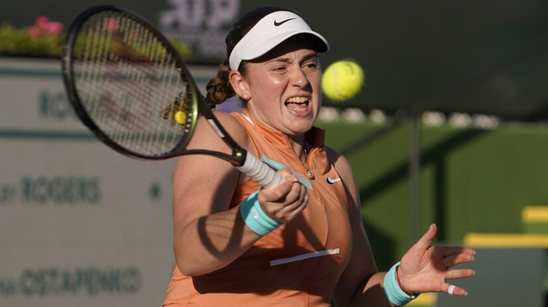 Ostapenko Indianvelsas otrajā kārtā divos setos zaudē 49. raketei Rodžersai