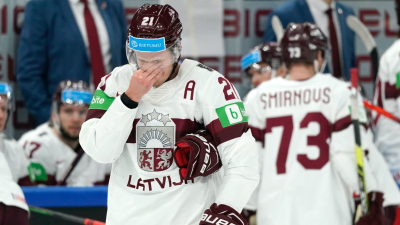 Kādas atzīmes par spēli pret Čehiju pelnījuši Latvijas izlases hokejisti?