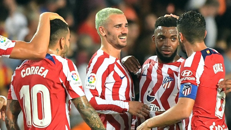 Supermaiņa Grīzmans atnes uzvaru ''Atletico'', Bilbao futbolisti grauj