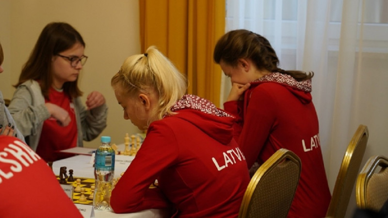 Latvijas šahistēm sudrabs pasaules čempionātā nedzirdīgajiem