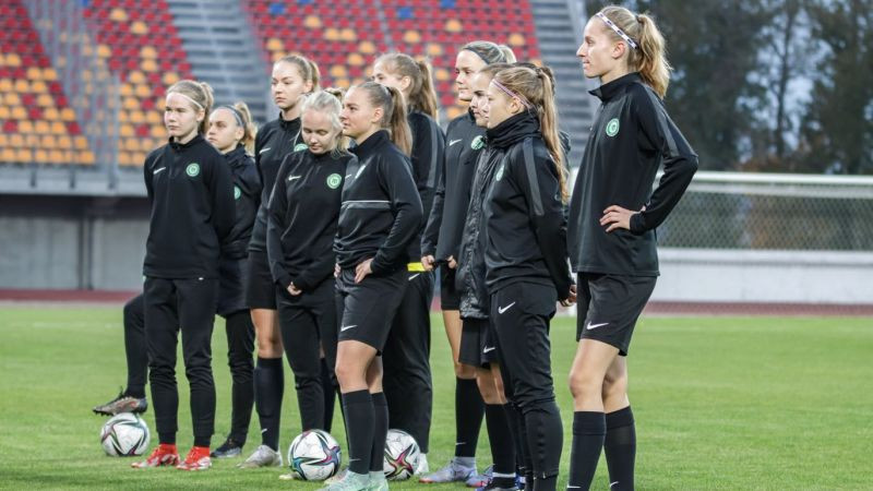 Sieviešu fināls "Daugavas" stadionā un TV4: Latvijas kausu dalīs "Metta" un "Liepājas Futbola skola"