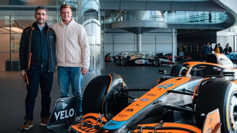 Šūmahers būs F1 rezerves pilots arī "McLaren" komandā