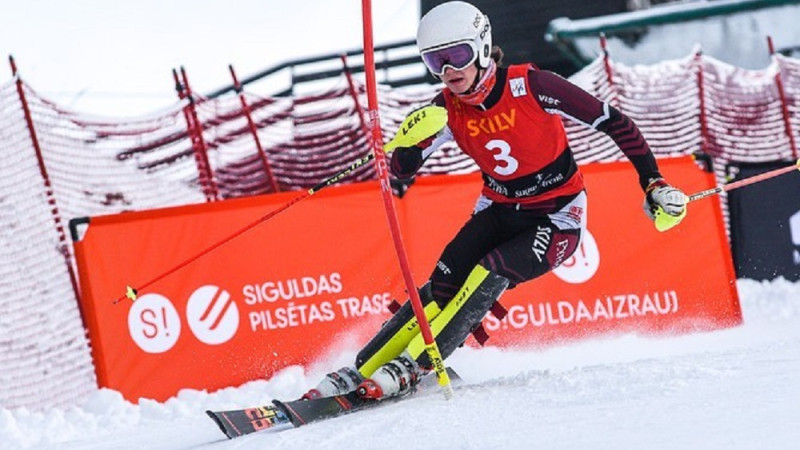 Baltijas kausā slalomā Siguldā uzvaras visām trim Baltijas valstīm, visvairāk latviešiem