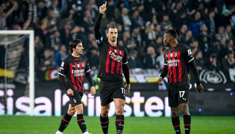 Medijs: "Milan" pēc sezonas negrasās turpināt sadarbību ar Ibrahimoviču