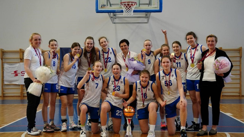 Milas Luzginas tālmetiens sagādā Daugavpils U16 meitenēm otro LJBL titulu