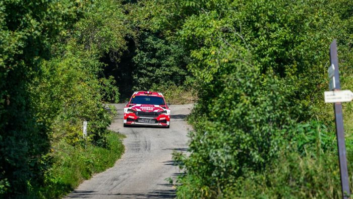 Sesks/Francis Čehijas ERC rallija kvalifikācijā ieņem 13. vietu