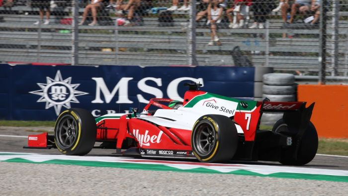 F2 vicečempions zaudē cerību iekļūt F1 un pārtrauc formulu pilota karjeru