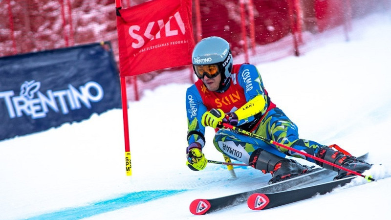 LSF rīkotajās FIS slaloma sacensībās Itālijā uzvaras Kanādai, Lielbritānijai un Čehijai
